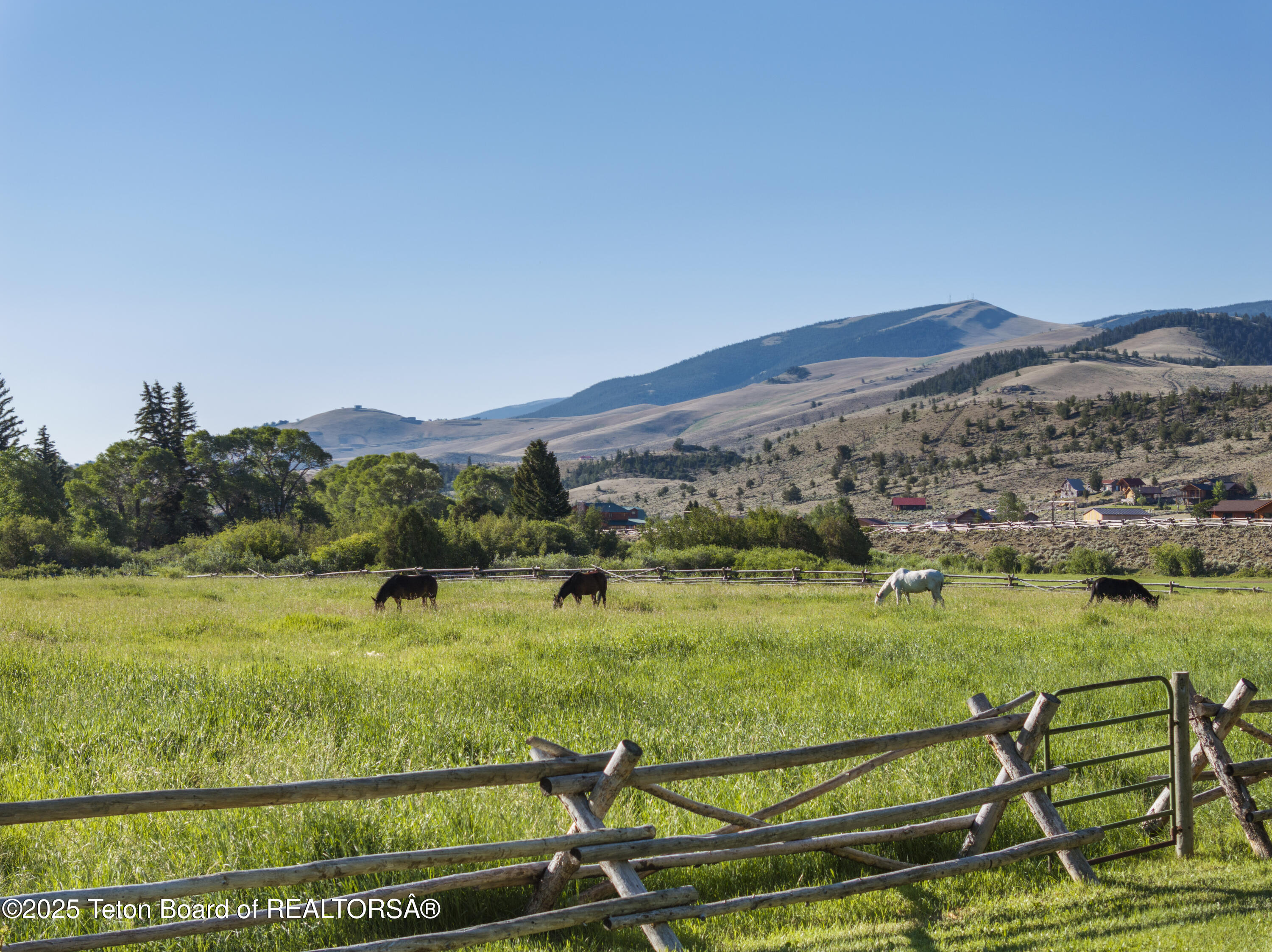 36 Stoney Point Road Dubois, WY 82513 - Photo 101 of 103 DJI_20250717222442_0705_D