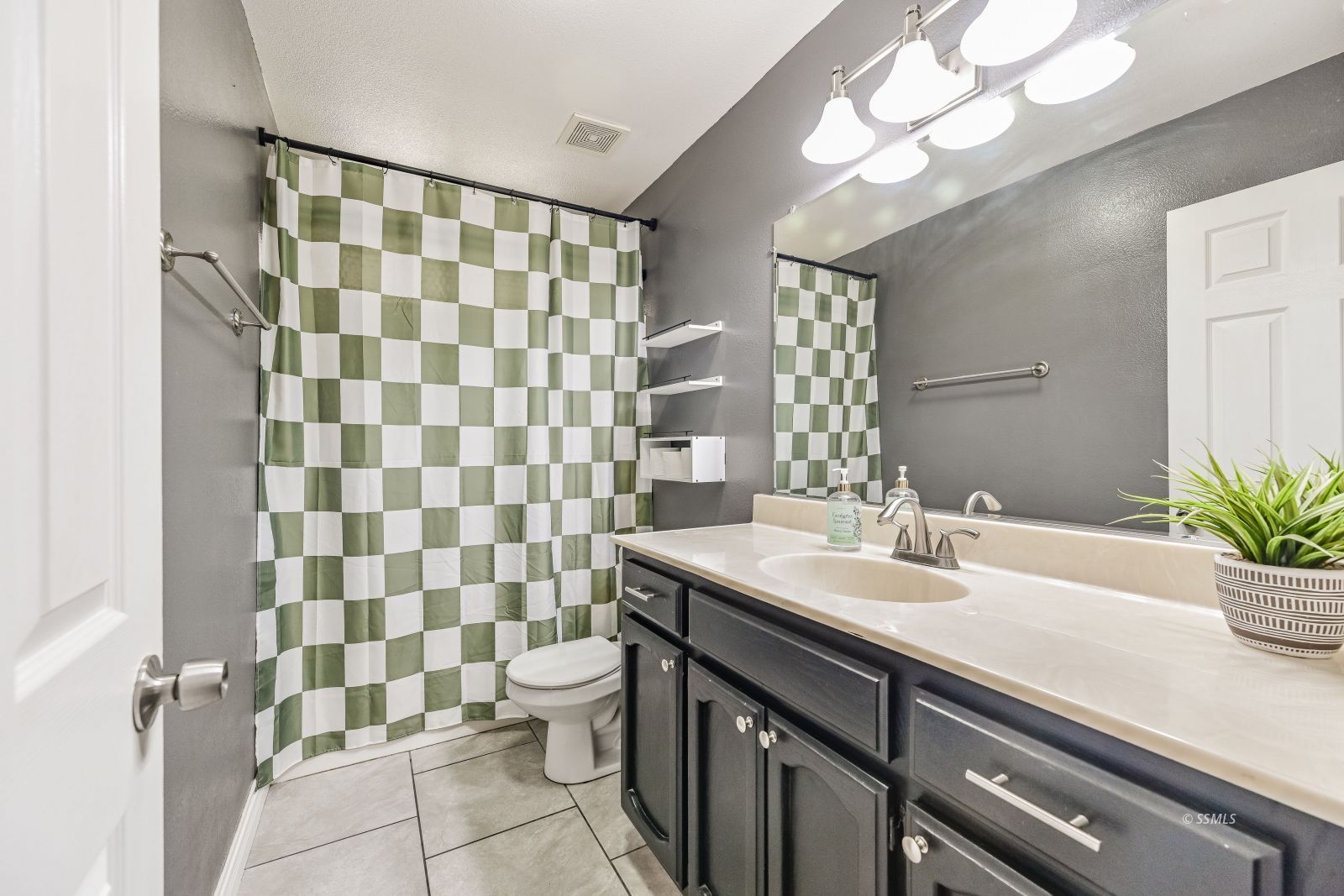 1405 South McCall Street Ridgecrest, CA 93555 - Photo 18 of 25