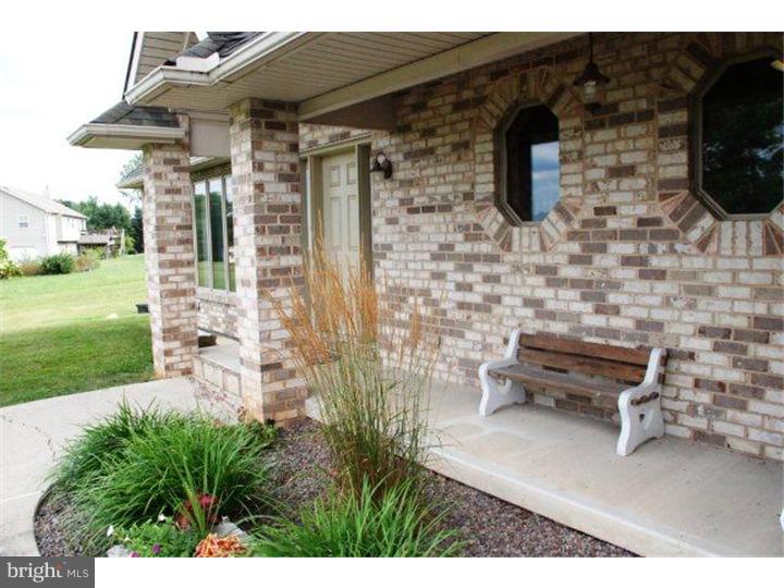 3730 Apple Road Orefield, PA 18069 - Photo 2 of 25 Gallery Image 2