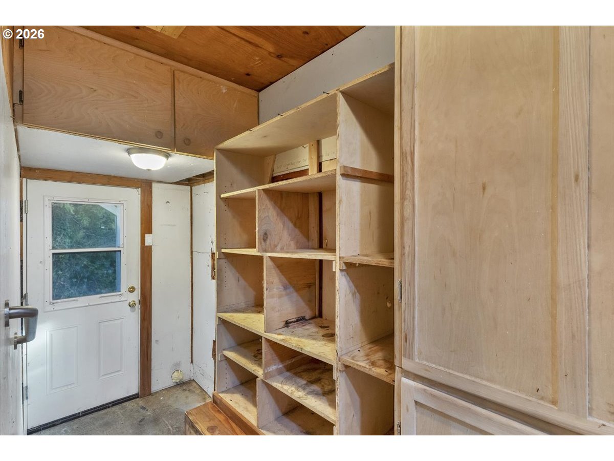 376 Olalla Road Toledo, OR 97391 - Photo 16 of 46