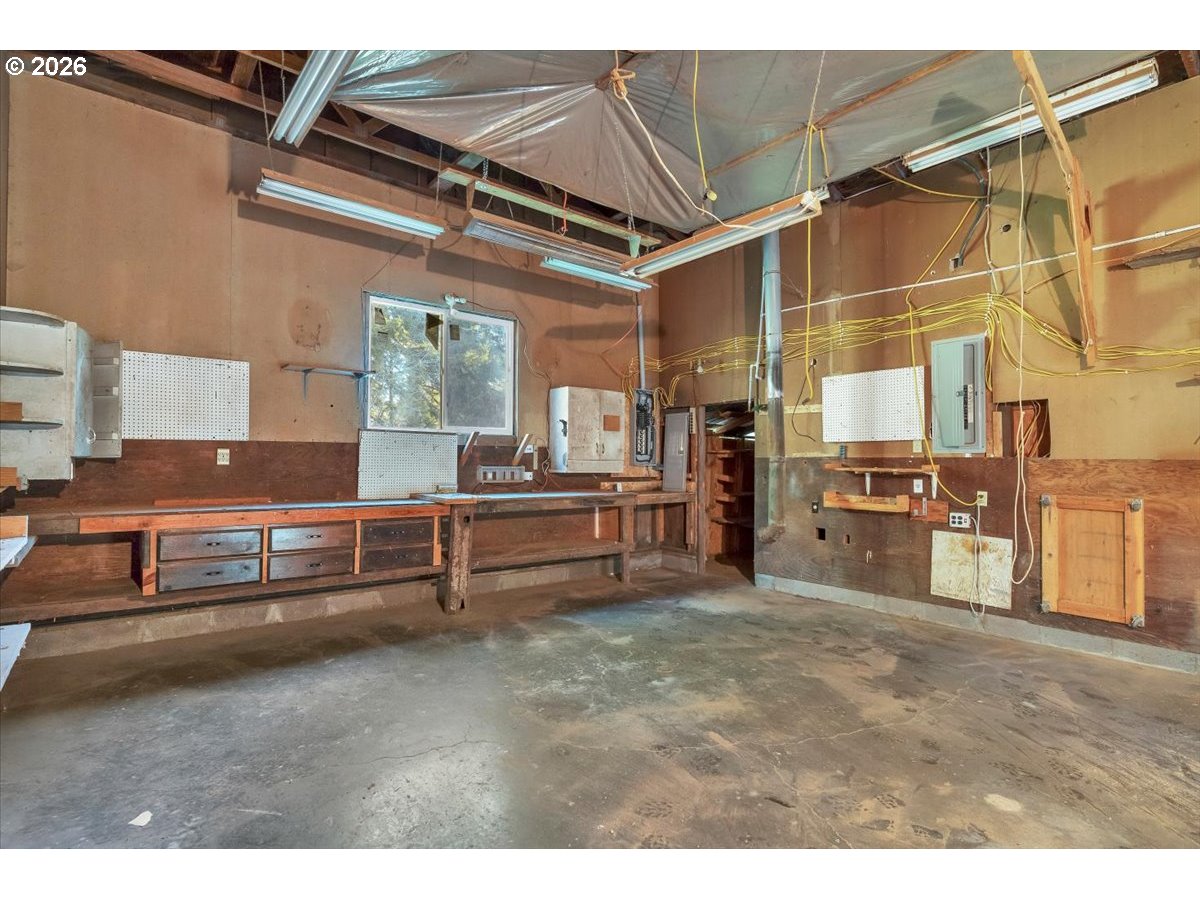 376 Olalla Road Toledo, OR 97391 - Photo 24 of 46