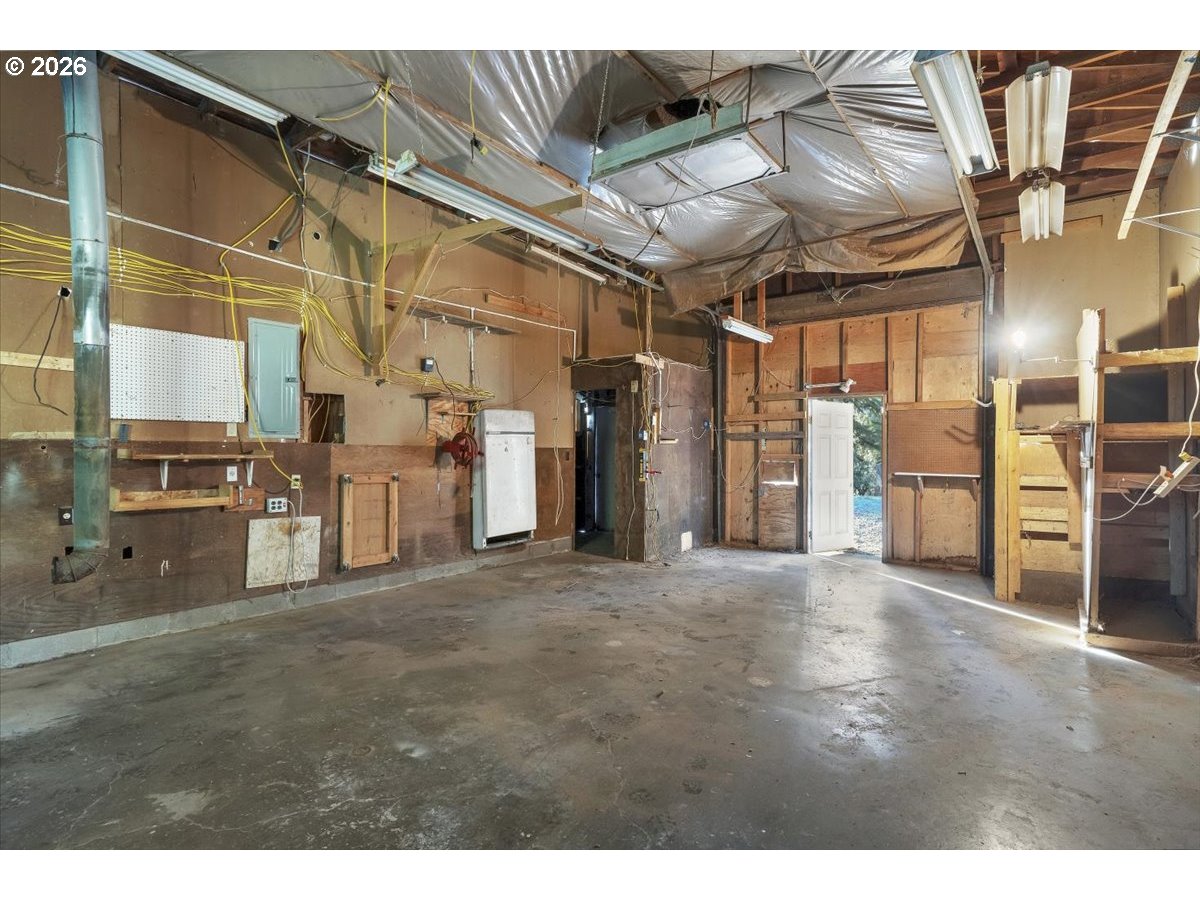 376 Olalla Road Toledo, OR 97391 - Photo 25 of 46