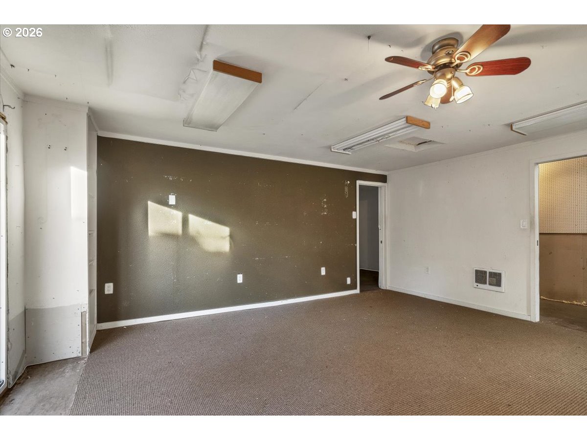 376 Olalla Road Toledo, OR 97391 - Photo 30 of 46