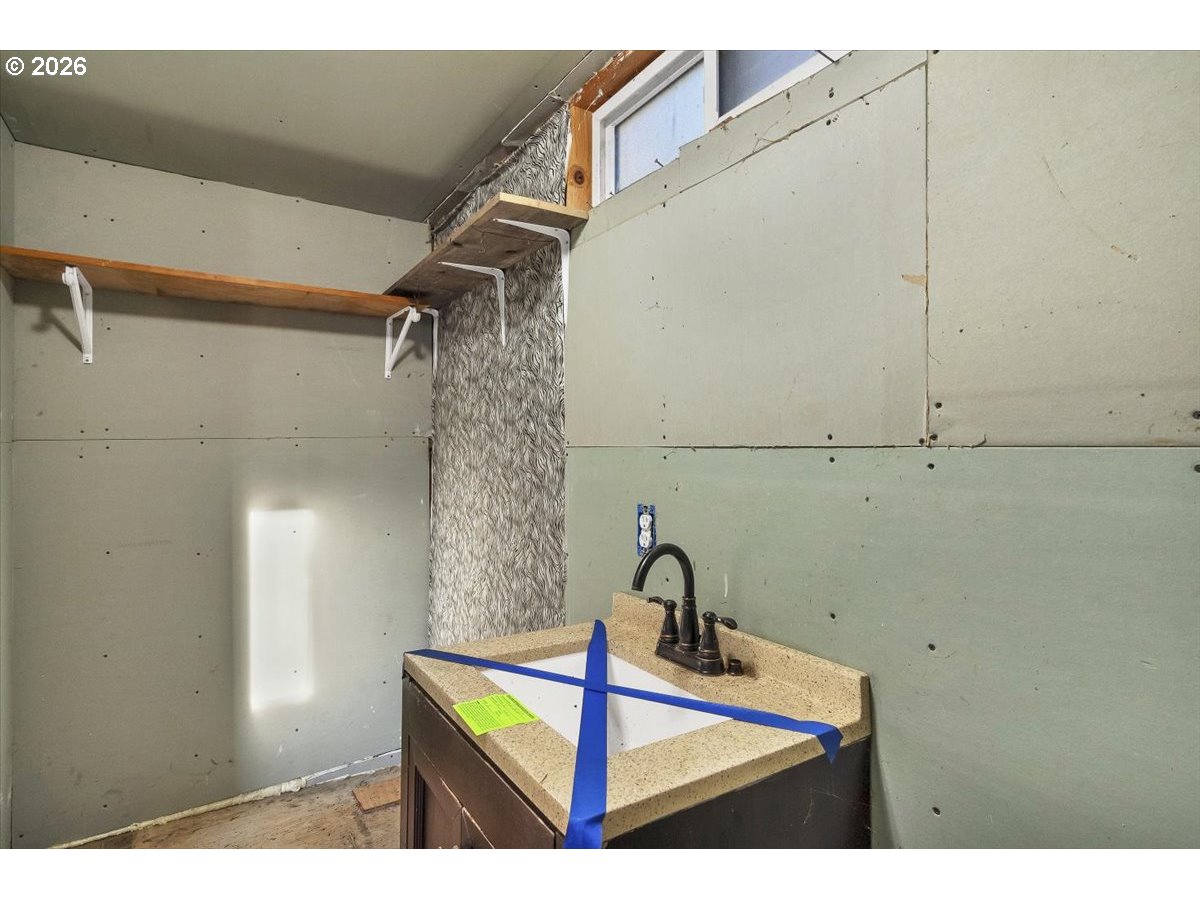 376 Olalla Road Toledo, OR 97391 - Photo 36 of 46