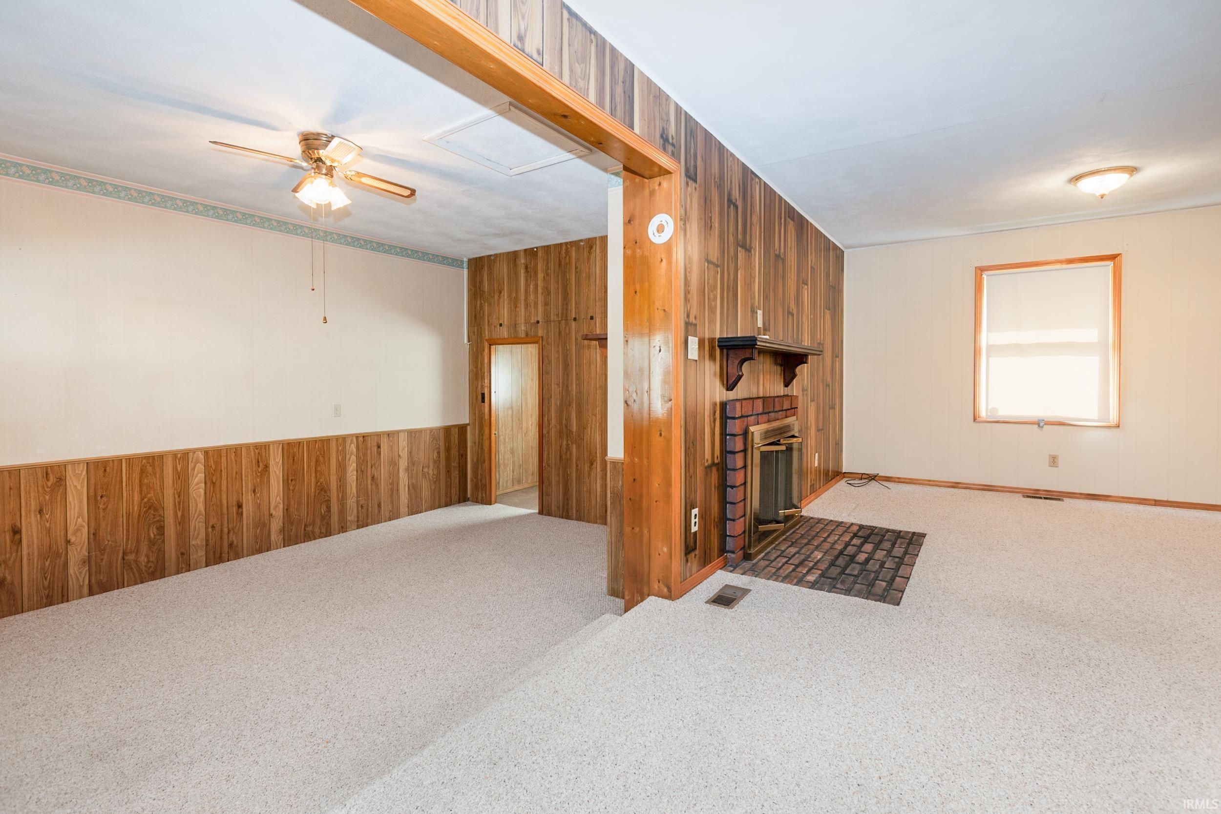 5106 South Harmony Road Bloomington, IN 47403 - Photo 11 of 36 Gallery Image 11