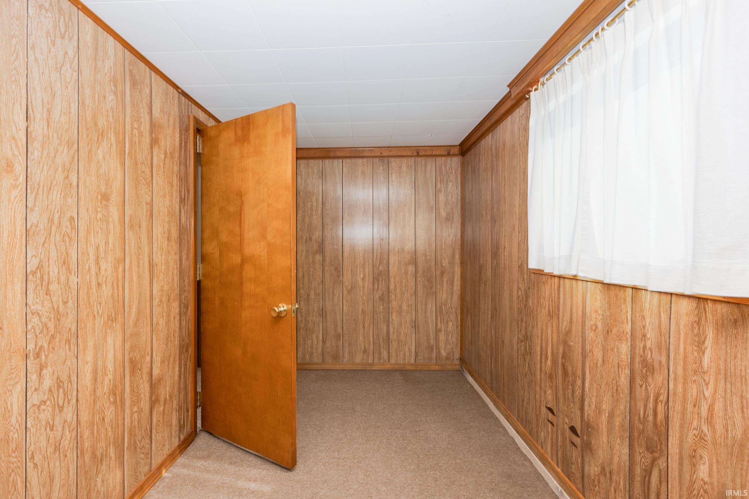 5106 South Harmony Road Bloomington, IN 47403 - Photo 16 of 36 Gallery Image 16