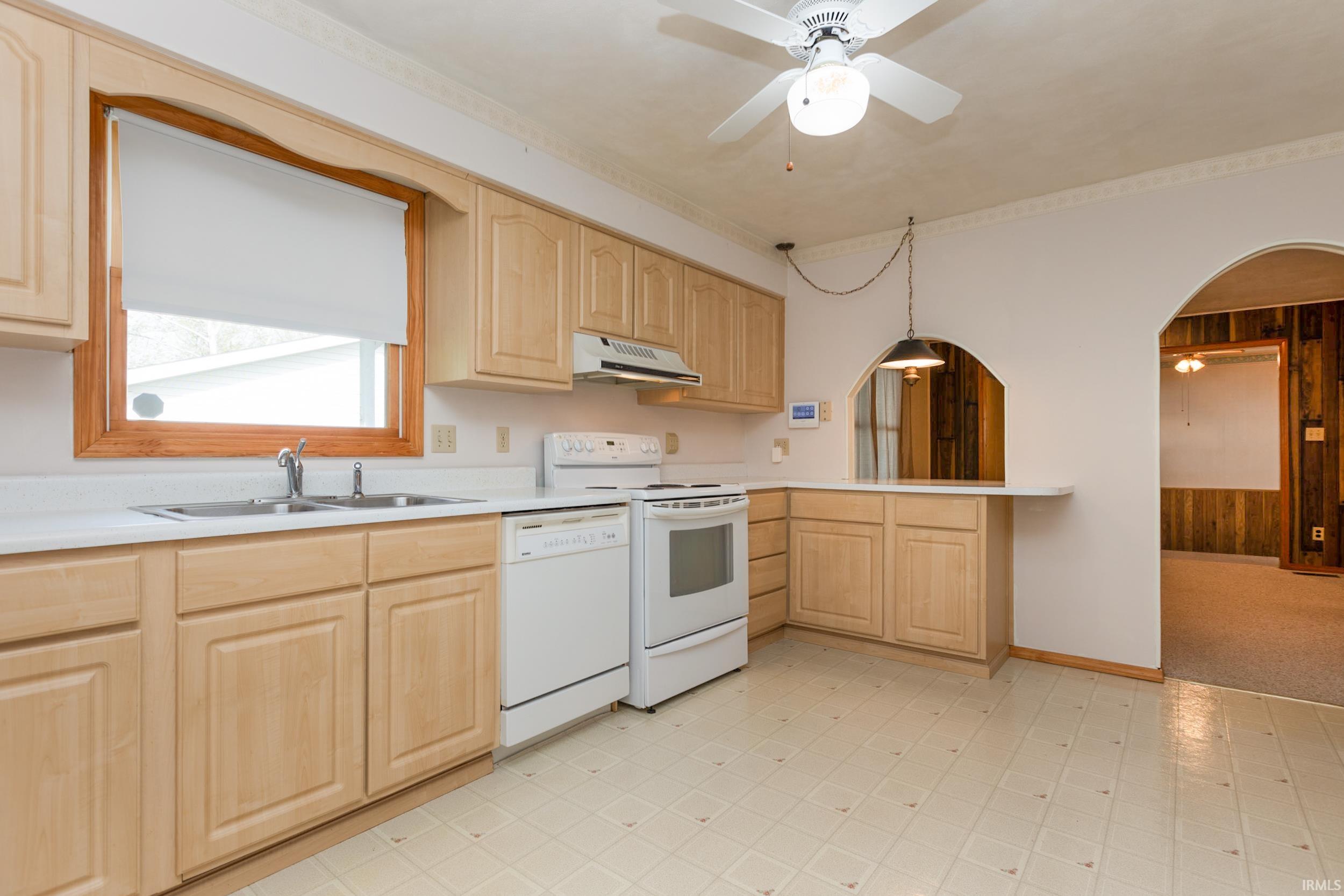 5106 South Harmony Road Bloomington, IN 47403 - Photo 19 of 36 Gallery Image 19