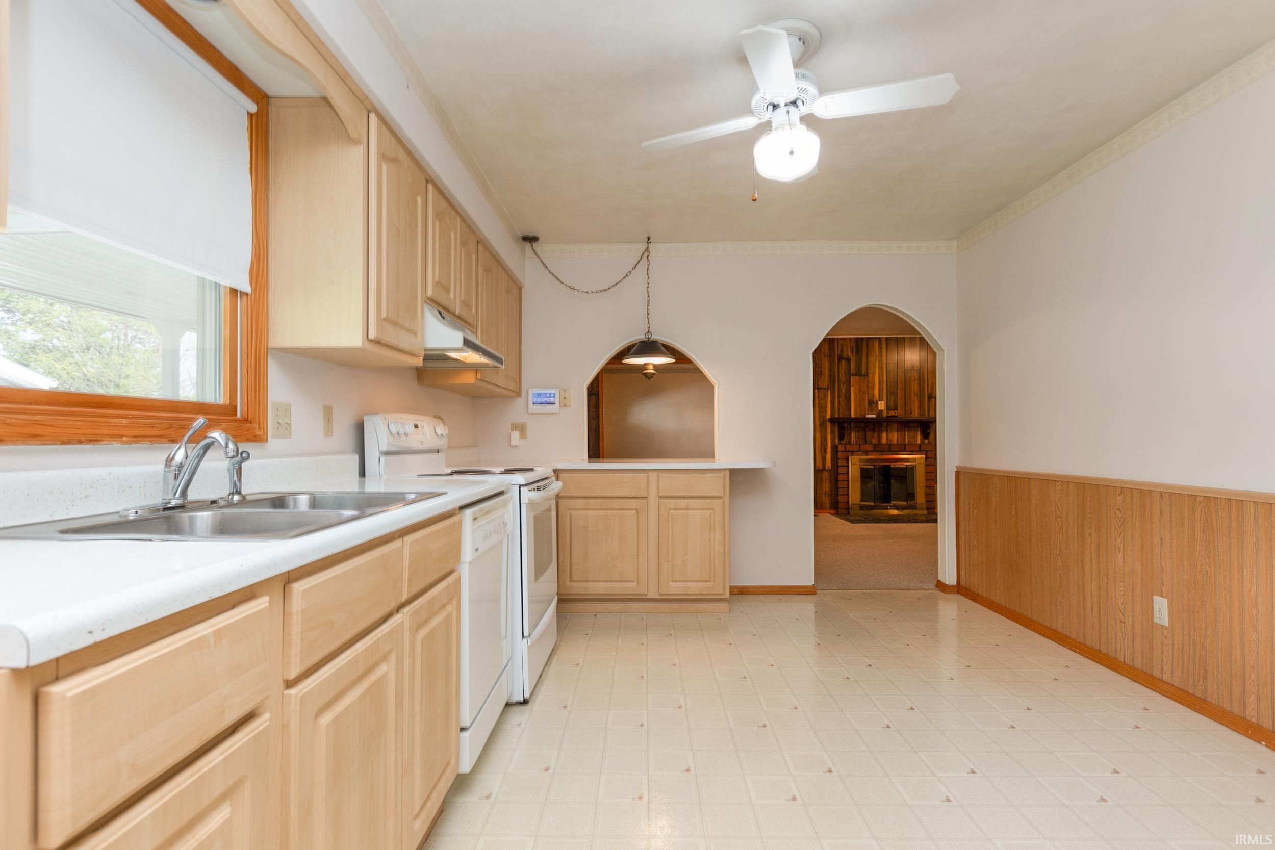 5106 South Harmony Road Bloomington, IN 47403 - Photo 20 of 36 Gallery Image 20