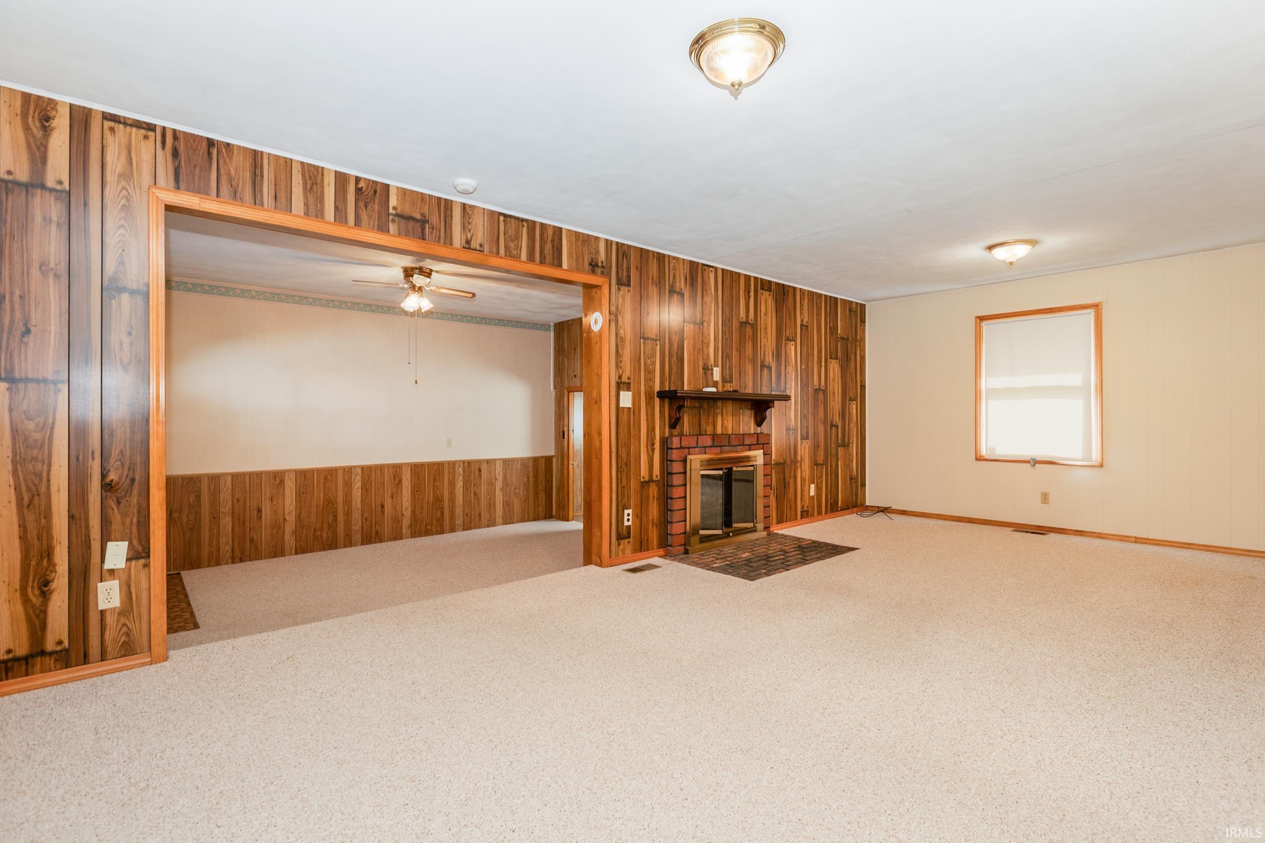 5106 South Harmony Road Bloomington, IN 47403 - Photo 9 of 36 Gallery Image 9