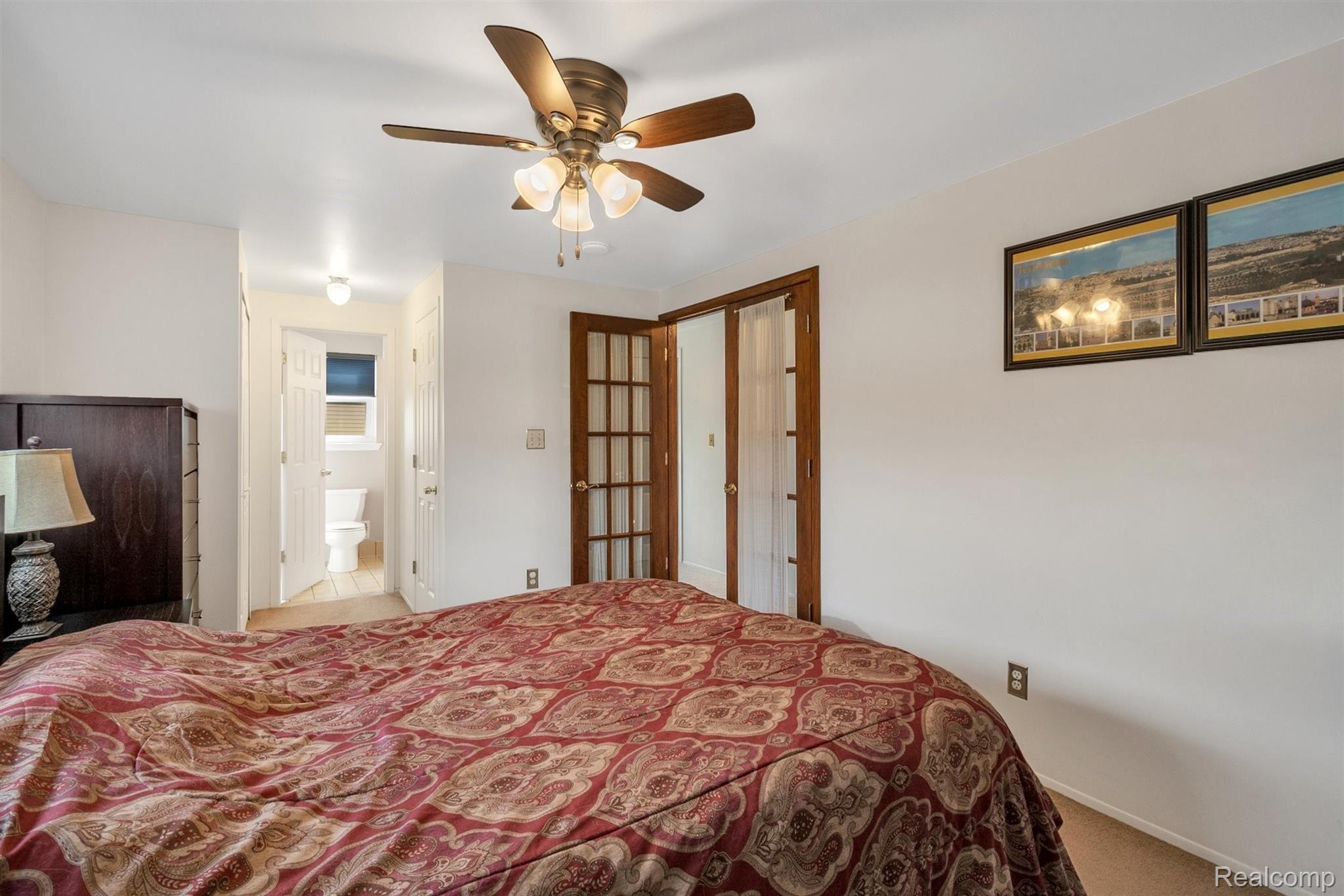 42462 Hanford Road Canton, MI 48187 - Photo 21 of 35 23-42462-Hanford-Rd-WindowStill-Real-Estate-Photography-23.jpg