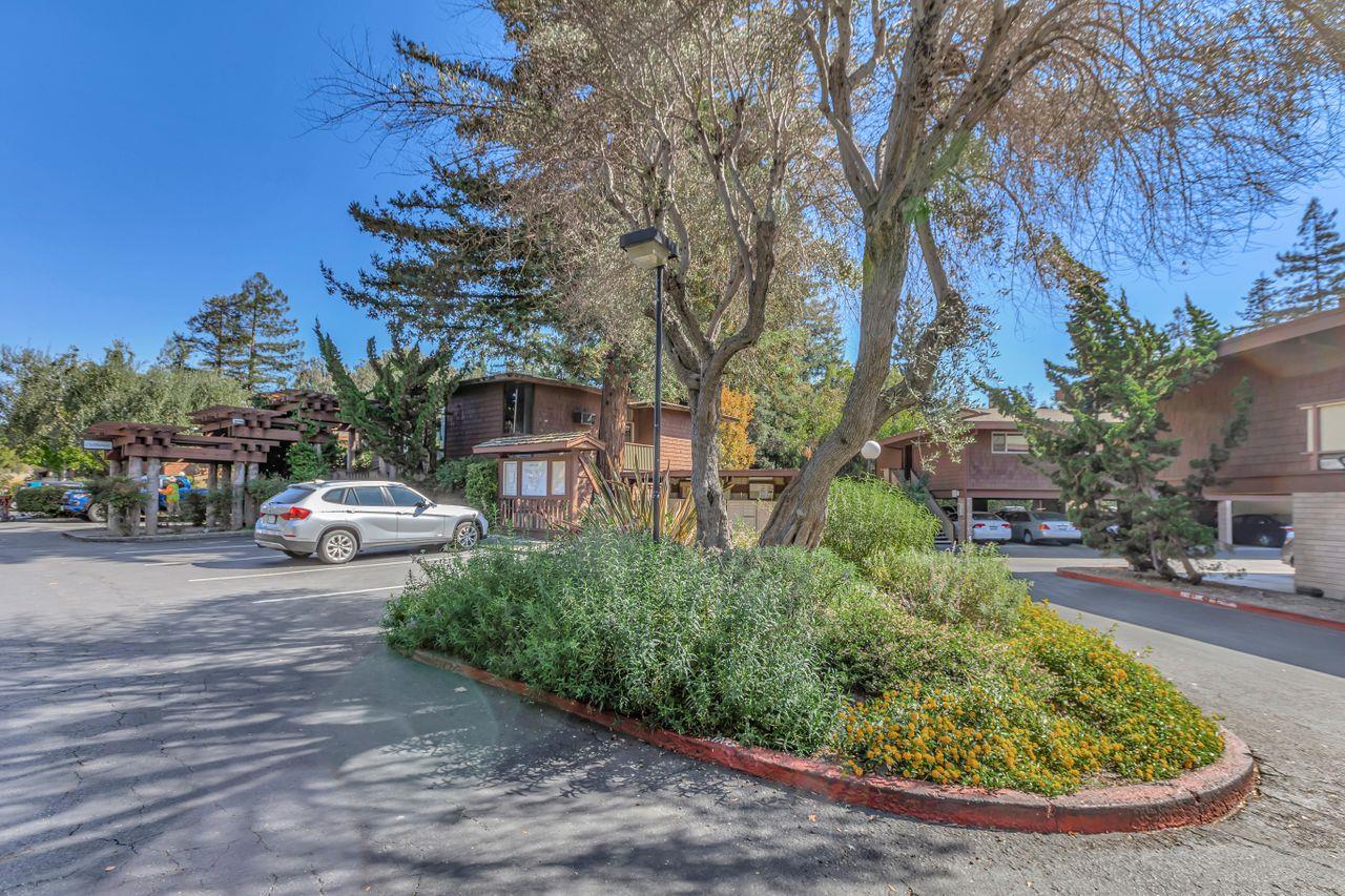 500 West Middlefield Road, Unit 169 Mountain View, CA 94043 - Photo 28 of 37 Gallery Image 28