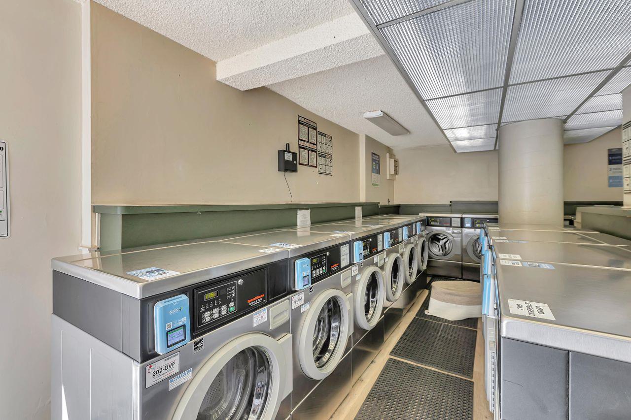 500 West Middlefield Road, Unit 169 Mountain View, CA 94043 - Photo 35 of 37 Gallery Image 35