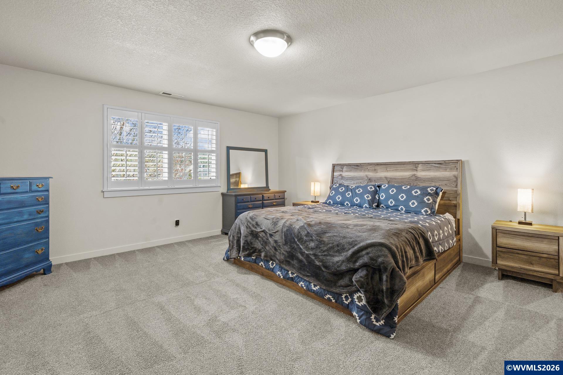 1018 Taurus Loop Northeast Keizer, OR 97303 - Photo 23 of 48