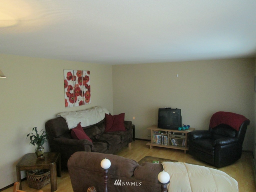 3108 Bailey Road Centralia, WA 98531 - Photo 5 of 18 Gallery Image 5