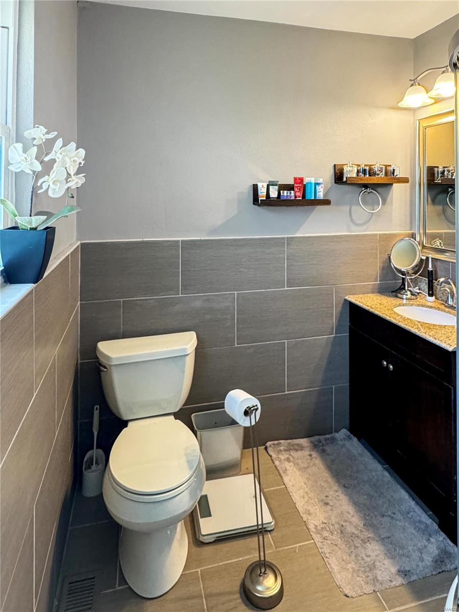 9230 Arban Drive St. Louis, MO 63126 - Photo 23 of 53