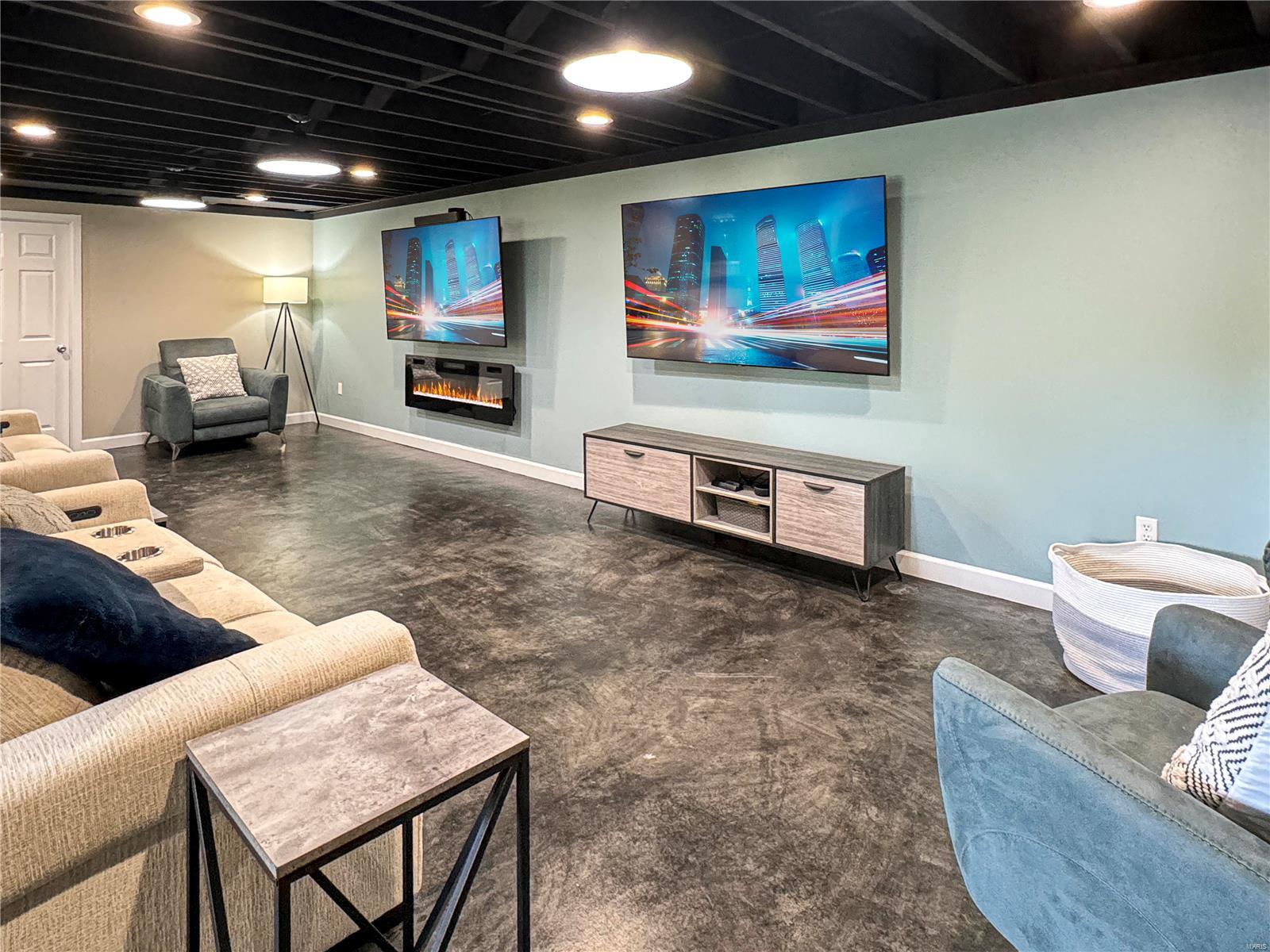 9230 Arban Drive St. Louis, MO 63126 - Photo 33 of 53