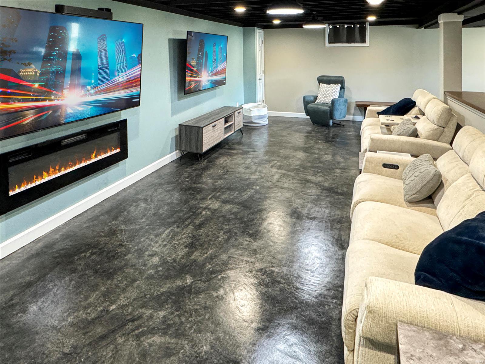 9230 Arban Drive St. Louis, MO 63126 - Photo 39 of 53