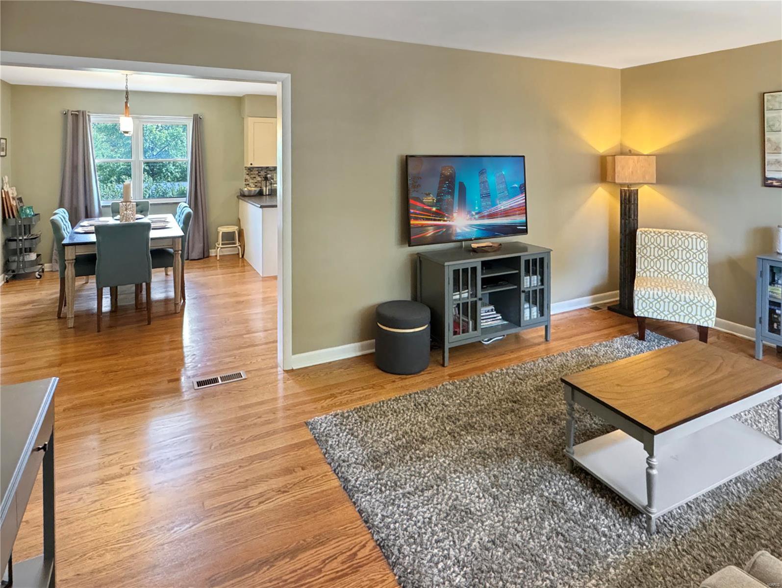 9230 Arban Drive St. Louis, MO 63126 - Photo 8 of 53