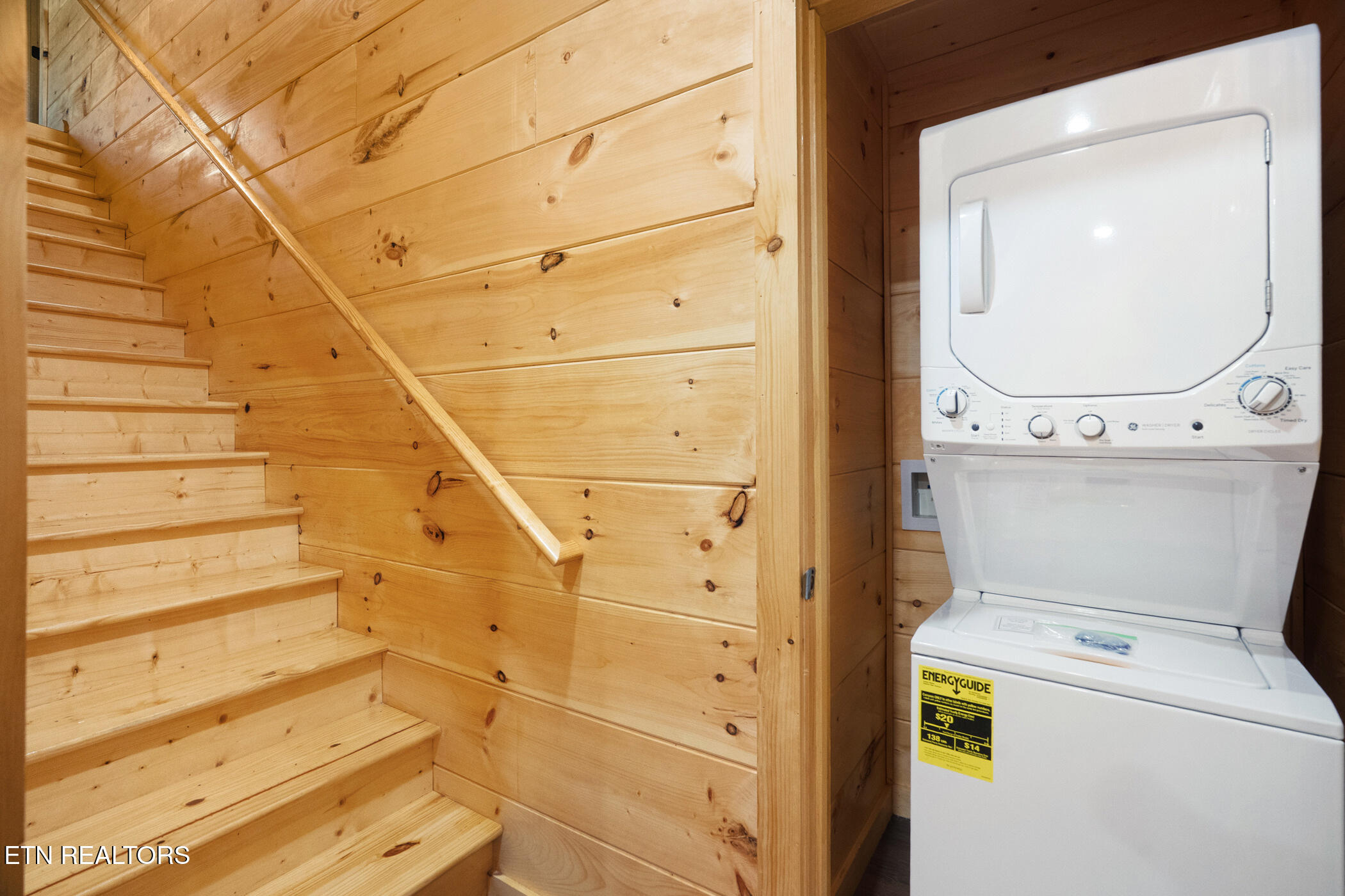 804 String Run Way Pigeon Forge, TN 37863 - Photo 21 of 33 dsc03142