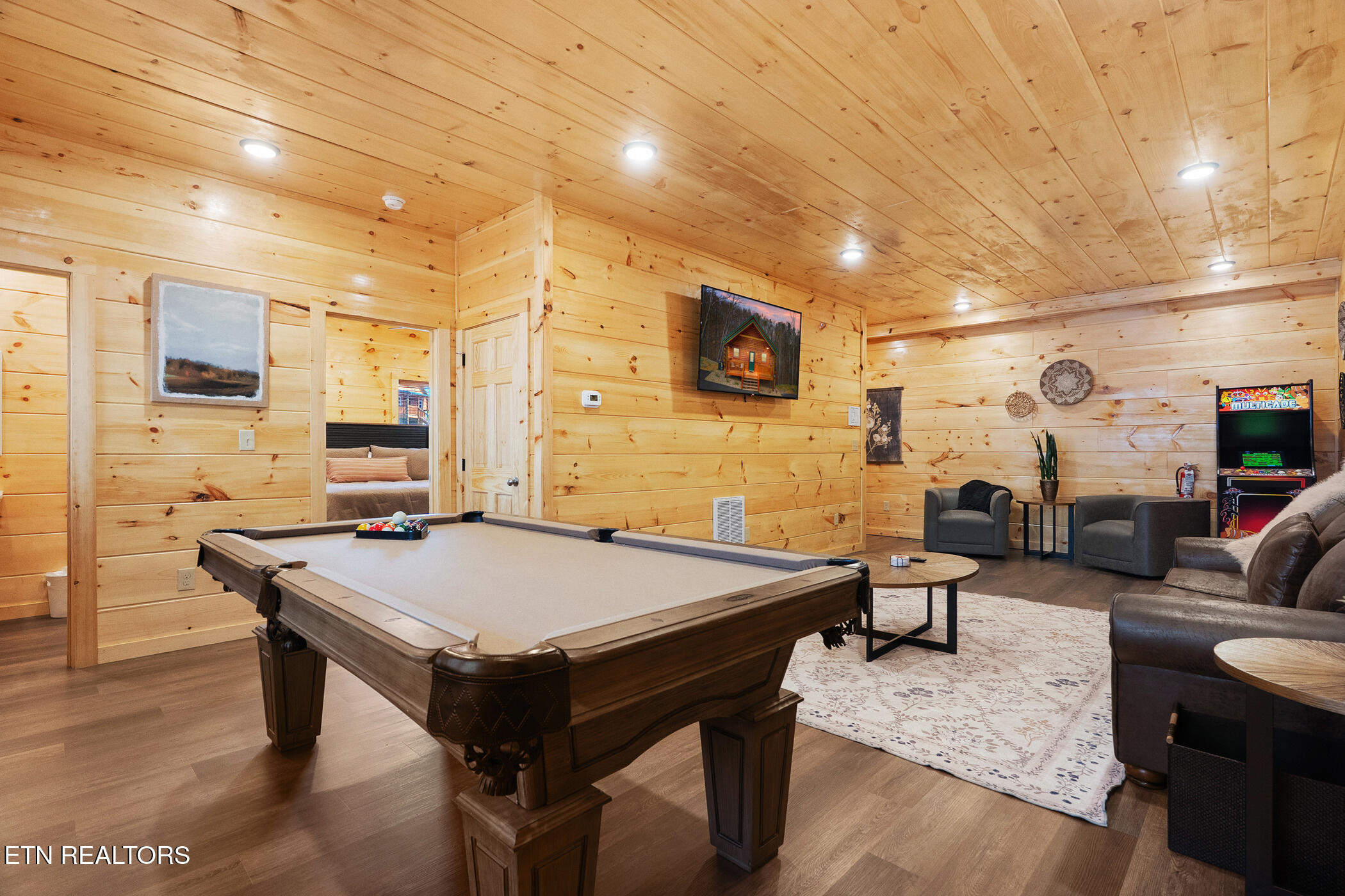 804 String Run Way Pigeon Forge, TN 37863 - Photo 24 of 33 dsc03157