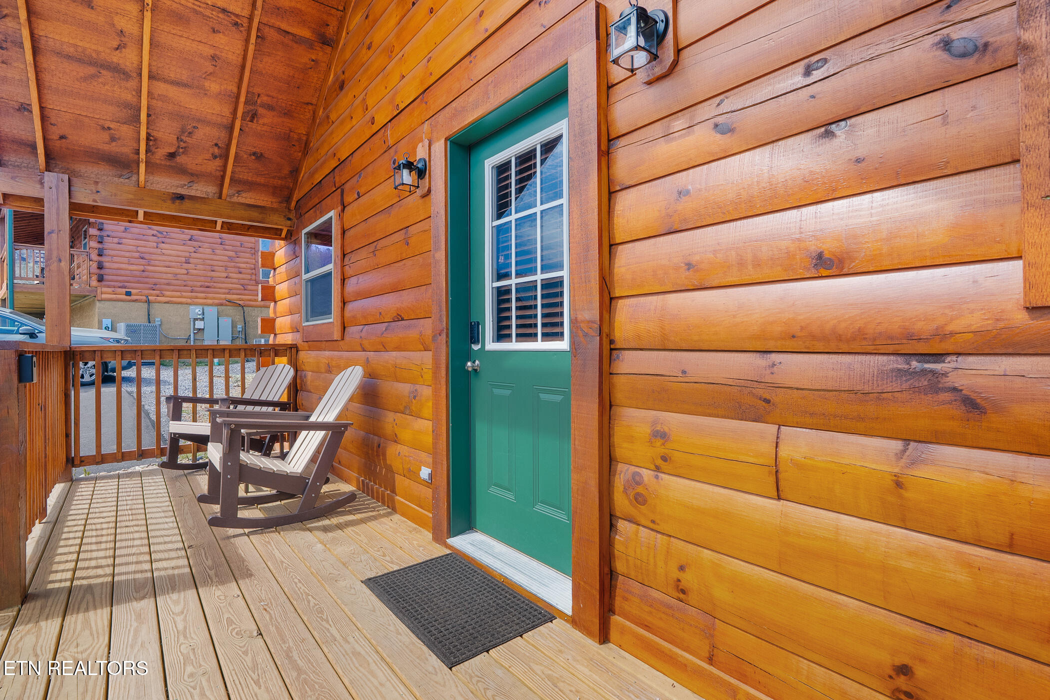 804 String Run Way Pigeon Forge, TN 37863 - Photo 5 of 33 dsc03072