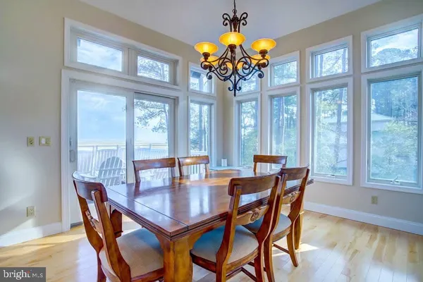 $1,100,000 | 25323 Oceanview Court, Accomac, VA 23301