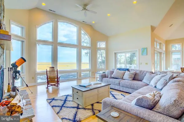 $1,100,000 | 25323 Oceanview Court, Accomac, VA 23301