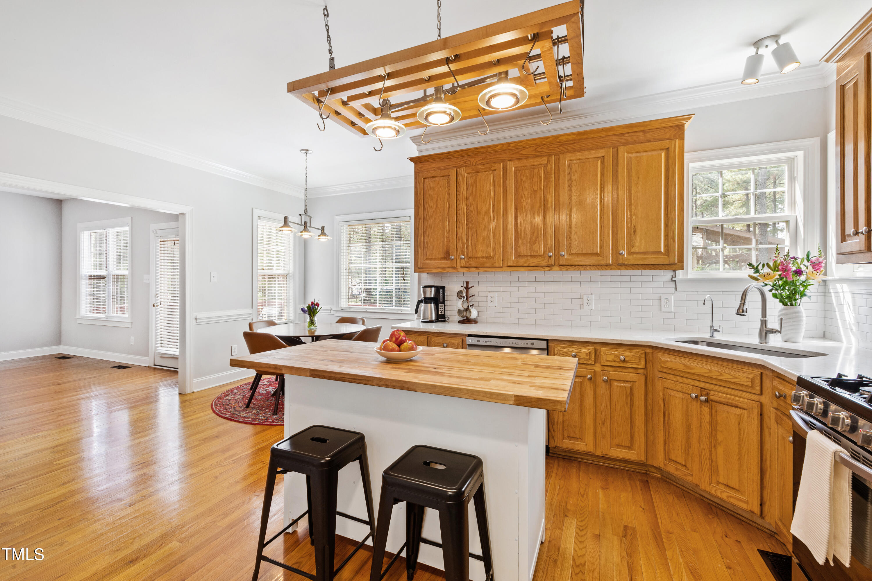 1901 Wheelerbrook Court Raleigh, NC 27603 - Photo 11 of 40 Kitchen