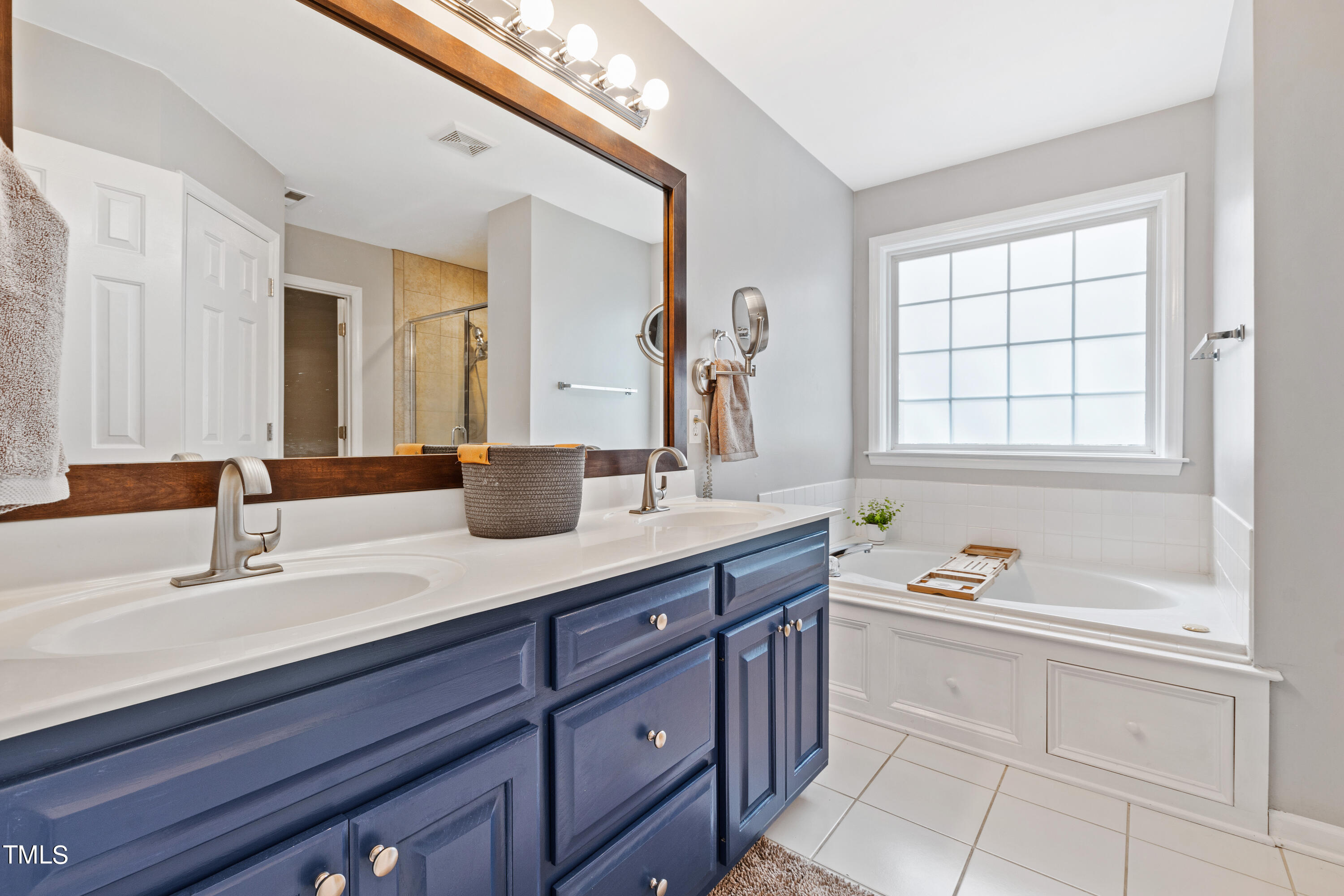 1901 Wheelerbrook Court Raleigh, NC 27603 - Photo 20 of 40 Bathroom 2