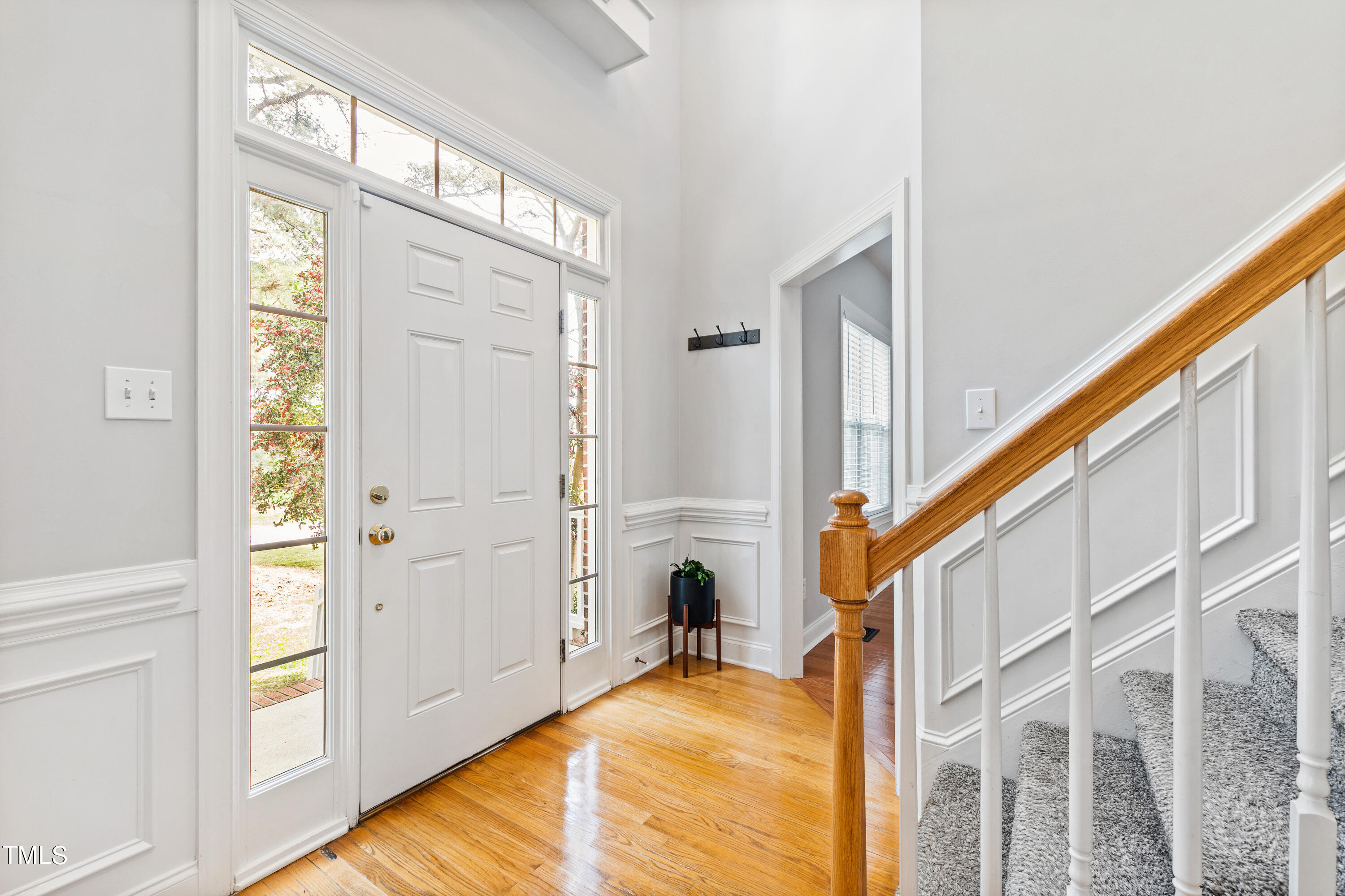 1901 Wheelerbrook Court Raleigh, NC 27603 - Photo 3 of 40 Foyer