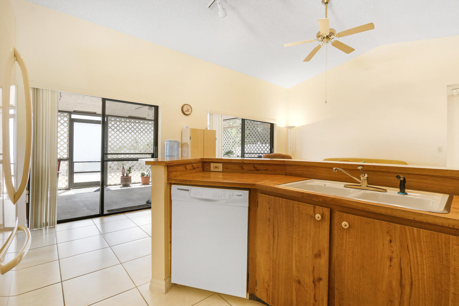 11710 Countryview Lane Boca Raton, FL 33428 - Photo 5 of 17 kitch