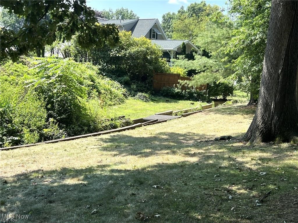 1850 Amherst Road Northeast Massillon, OH 44646 - Photo 6 of 26 Yard