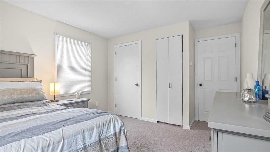 60 Chapin Street, Unit D Holyoke, MA 01040 - Photo 11 of 12