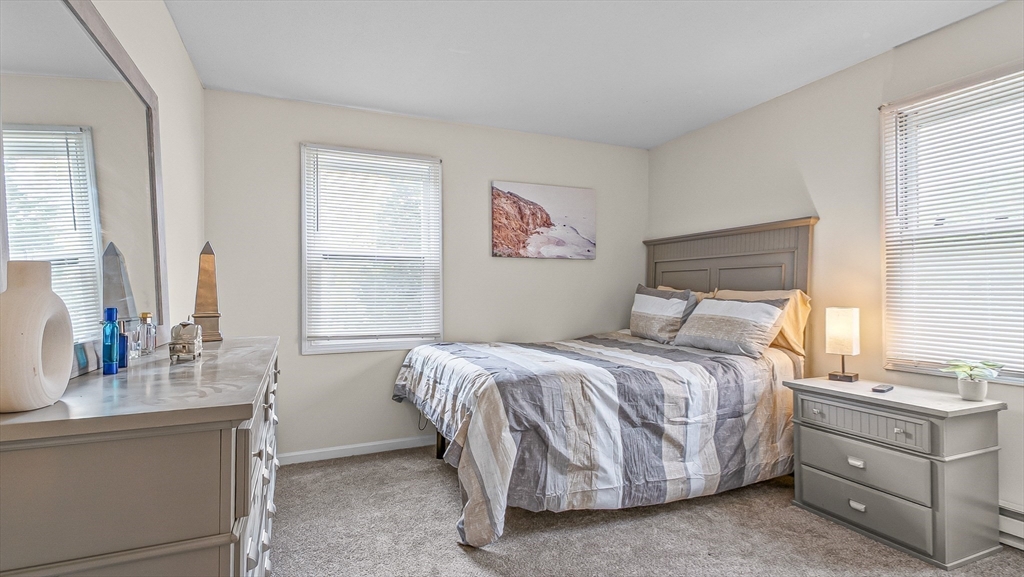 60 Chapin Street, Unit D Holyoke, MA 01040 - Photo 10 of 12