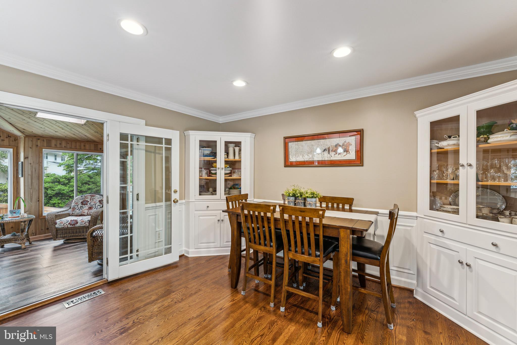 8006 Greeley Boulevard Springfield, VA 22152 - Photo 13 of 58 Dining Room