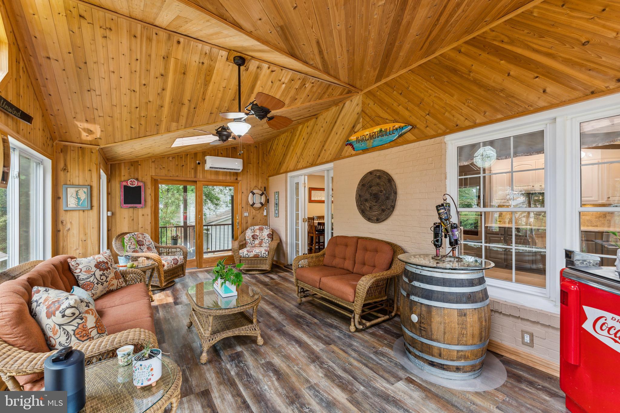 8006 Greeley Boulevard Springfield, VA 22152 - Photo 16 of 58 Sun room