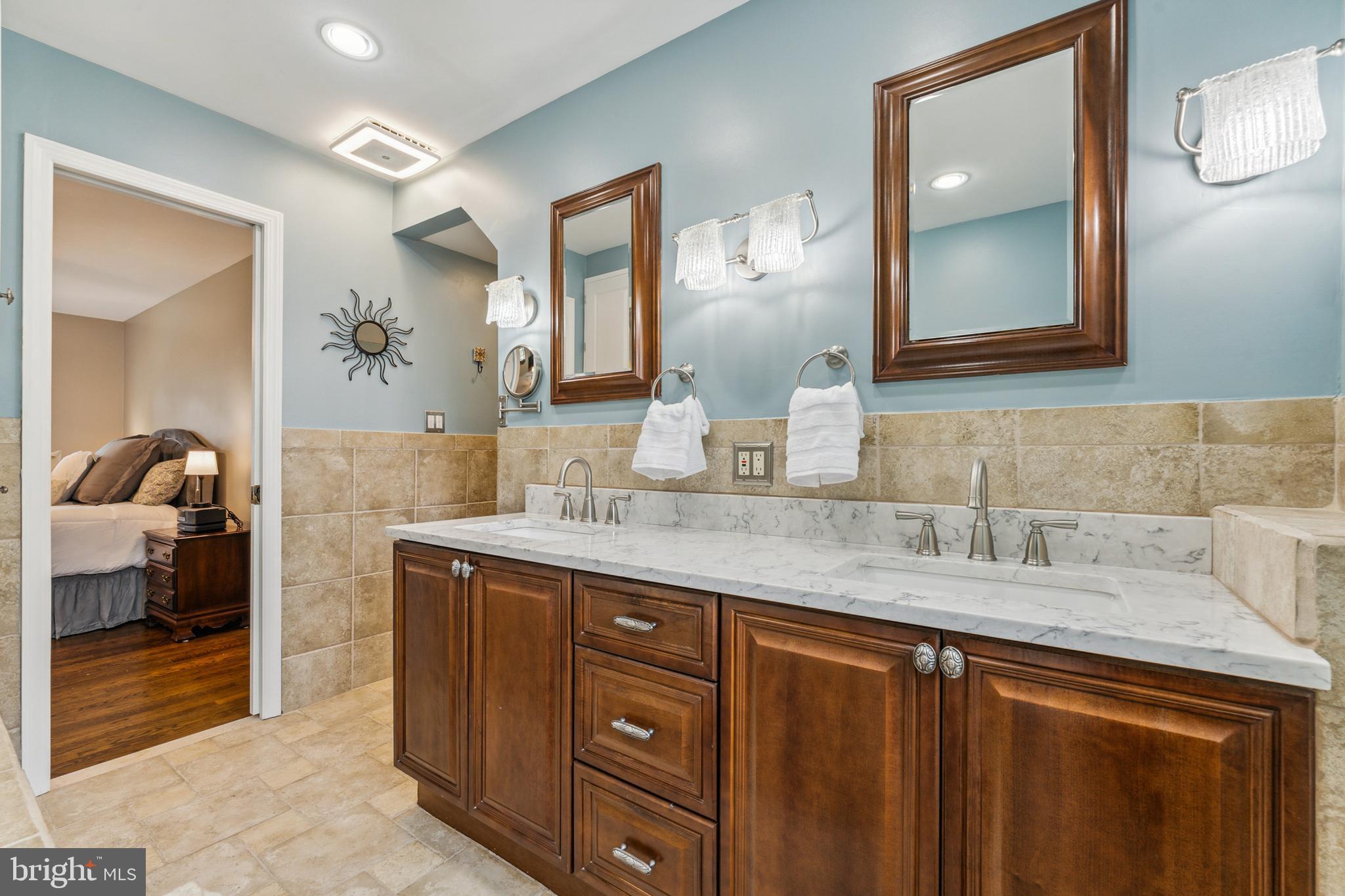 8006 Greeley Boulevard Springfield, VA 22152 - Photo 24 of 58 Primary Bath