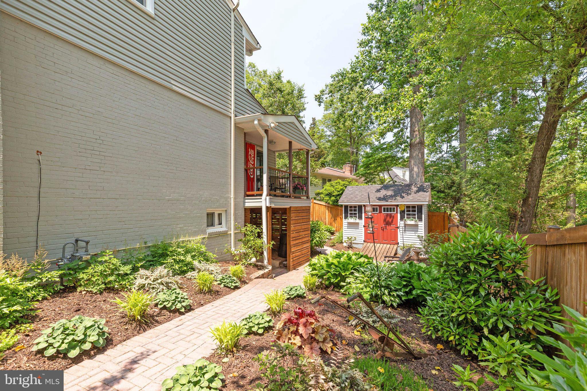 8006 Greeley Boulevard Springfield, VA 22152 - Photo 46 of 58