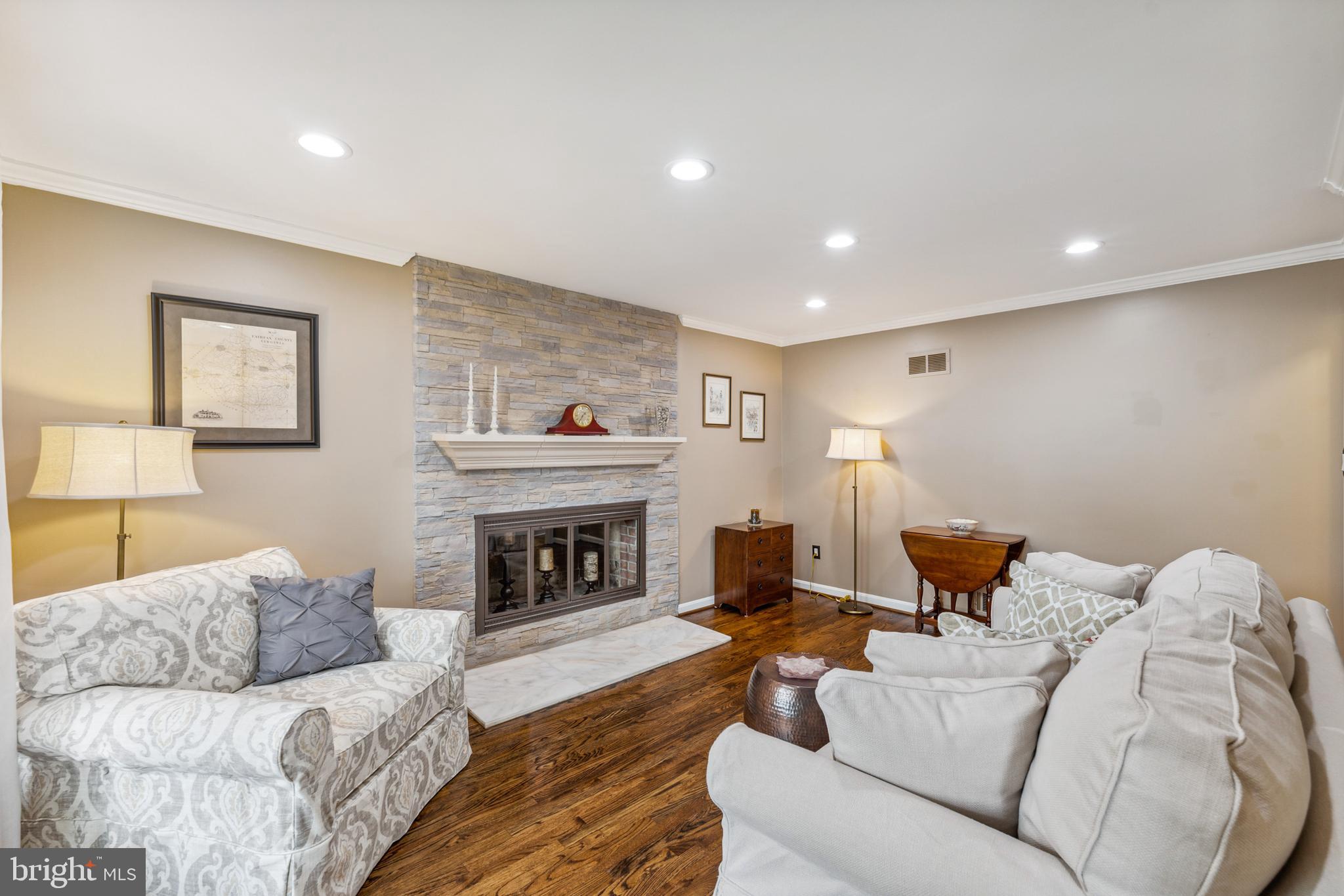 8006 Greeley Boulevard Springfield, VA 22152 - Photo 6 of 58 Family Room