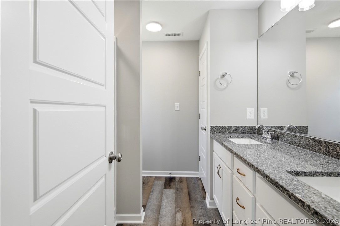 2629 Dumbarton Road Fayetteville, NC 28306 - Photo 30 of 48 Private Master Bath