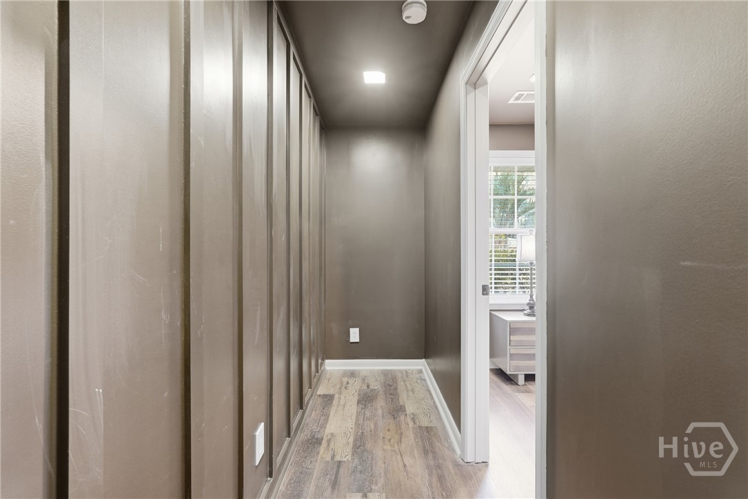 105 Carlton Road Savannah, GA 31410 - Photo 22 of 48 Master closet