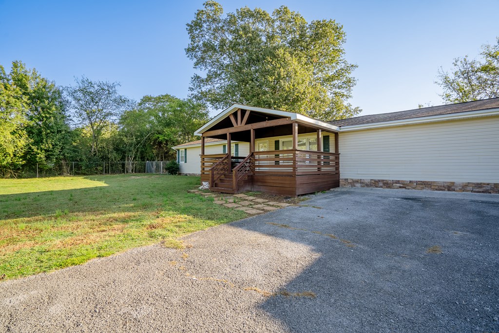 2354 Lake Francis Road Northeast Dalton, GA 30721 - Photo 13 of 67 Gallery Image 13
