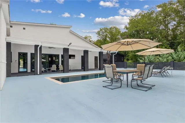 $2,500,000 | 3240 Smithtown Road, Suwanee, GA 30024