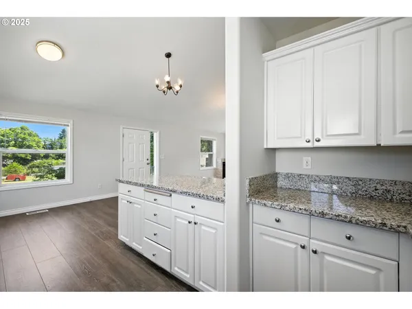 $595,000 | 5609 Southeast 117th Avenue, Portland, OR 97266