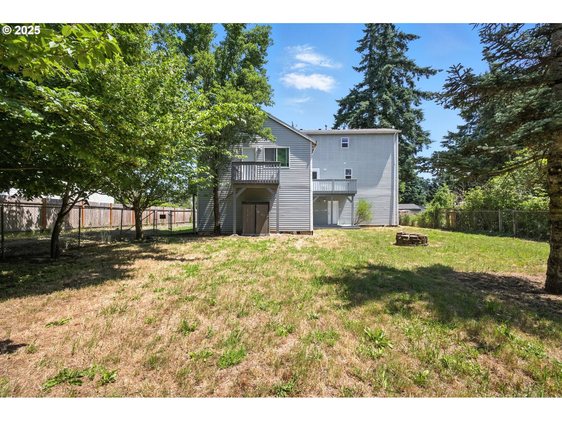 5609 Southeast 117th Avenue Portland, OR 97266 - Photo 4 of 29