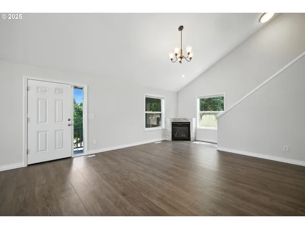 $595,000 | 5609 Southeast 117th Avenue, Portland, OR 97266