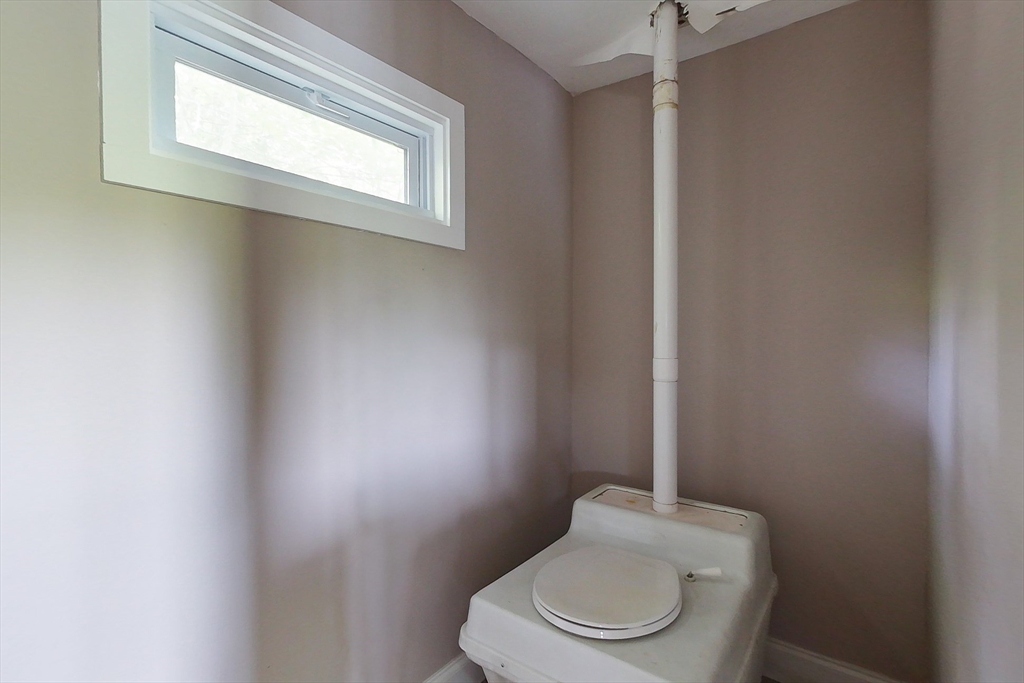 33 Watatic Pond Road Ashburnham, MA 01430 - Photo 12 of 21