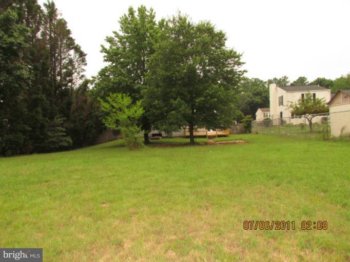 3500 Wayneswood Road Fort Washington, MD 20744 - Photo 8 of 10 Exterior (Rear)