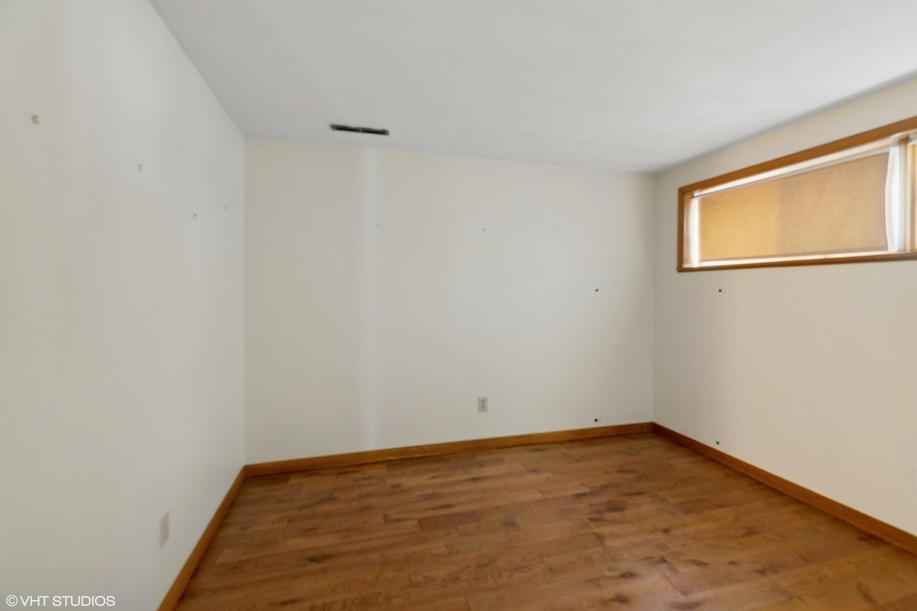 606 South 18th Street Chesterton, IN 46304 - Photo 13 of 24 a view of a room that has a window