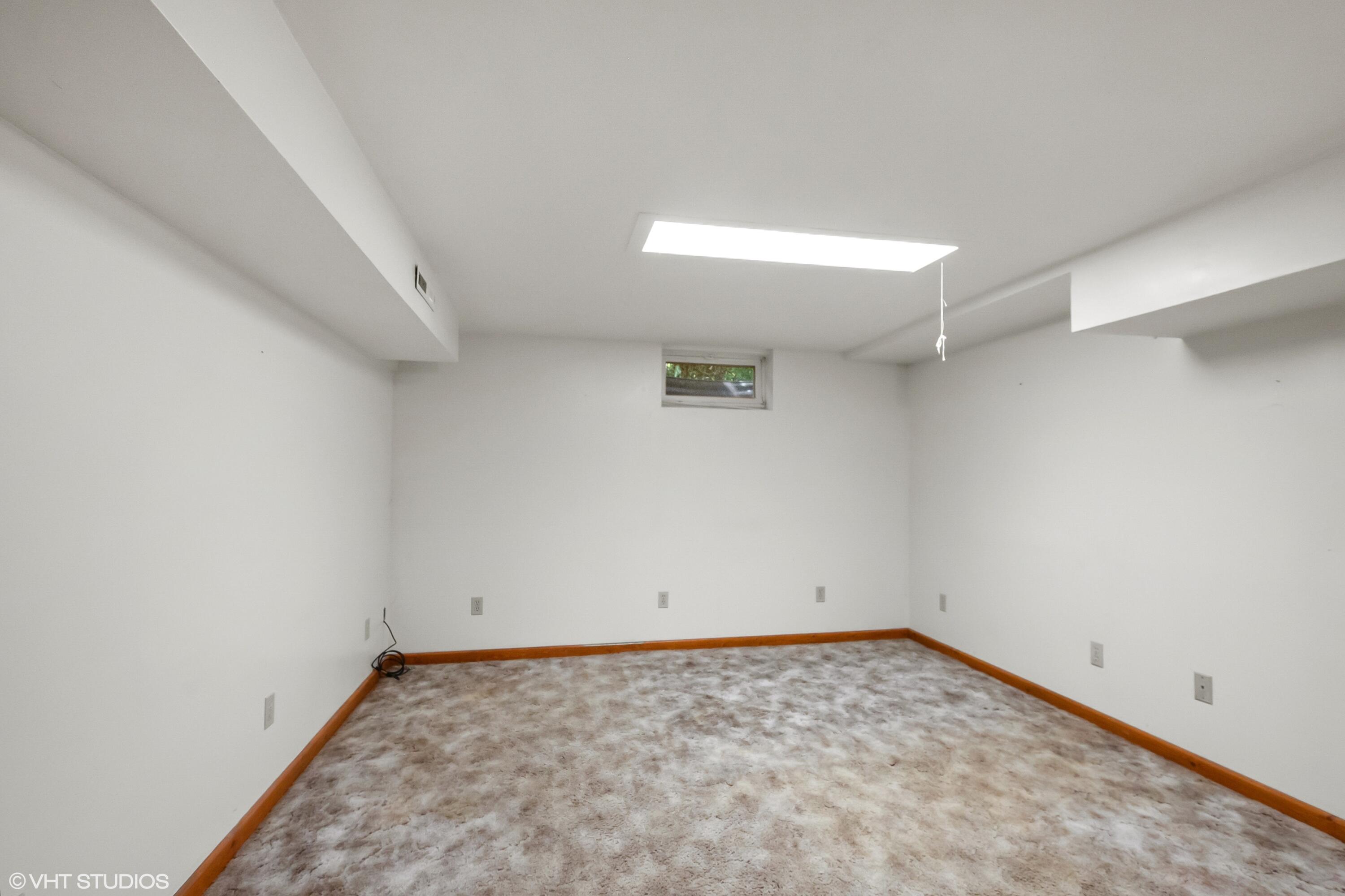 606 South 18th Street Chesterton, IN 46304 - Photo 15 of 24 a view of empty room